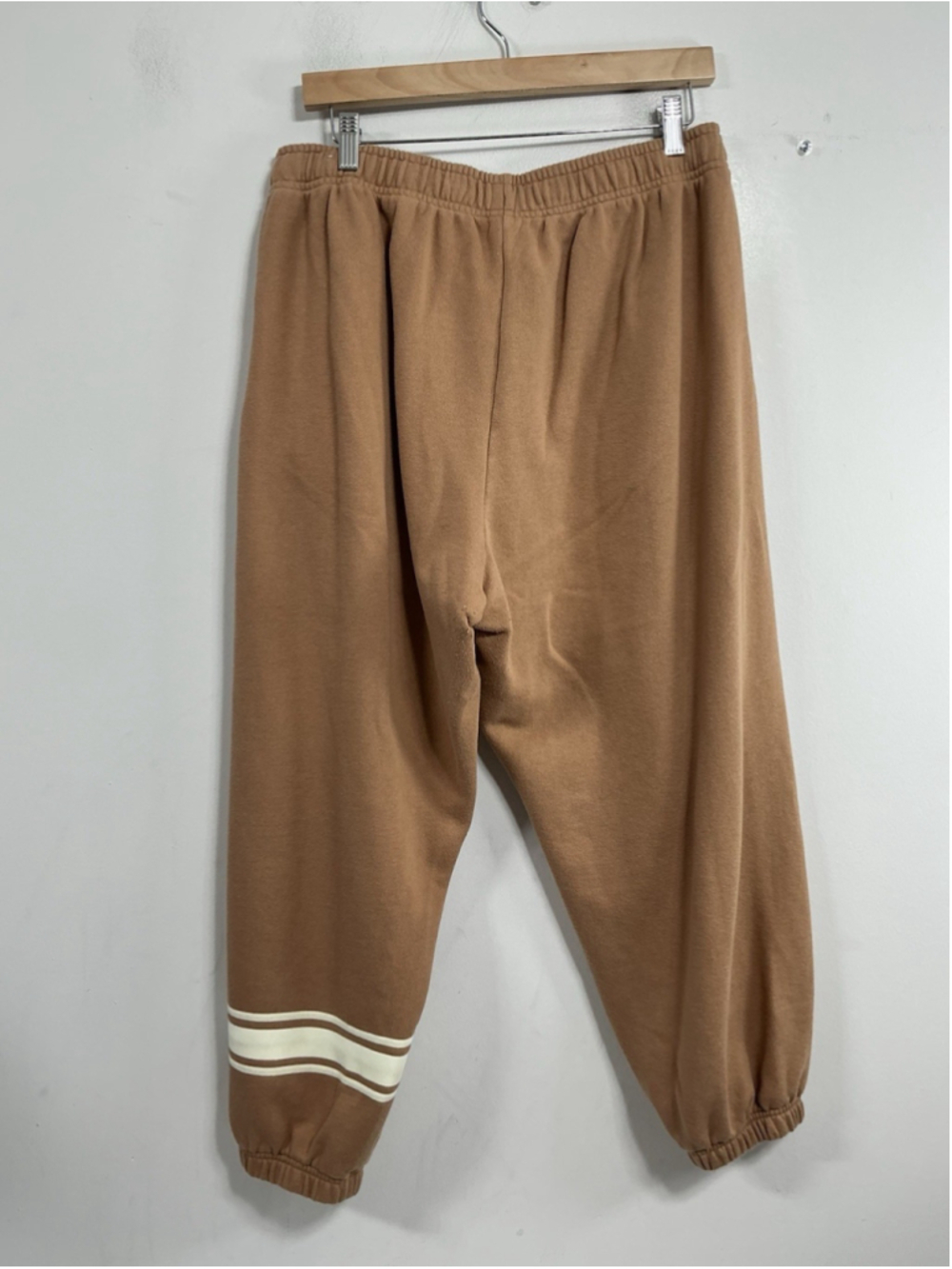 Womans Pink Pullon Sweat Pants Large Mauve Elastic Waist & Ankle Waist 30 Inch - Picture 2 of 5